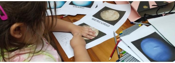 Estudiantes de PEP diseñaron creativas estrategias para fomentar la escritura y lectura en los niños