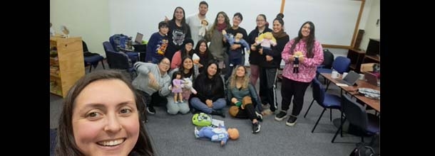 “La experiencia de ver muchos pacientes me ayuda a poder transmitirle a mis alumnas diversas alertas que les pueden tocar y que a veces pueden pasar desapercibidas”