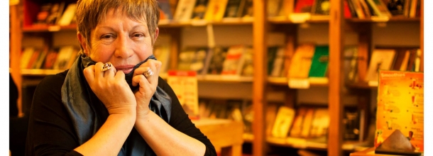 Biblioteca escolar futuro del Campus Villarrica recibe a María Teresa Andruetto ganadora del premio Hans Christian Andersen