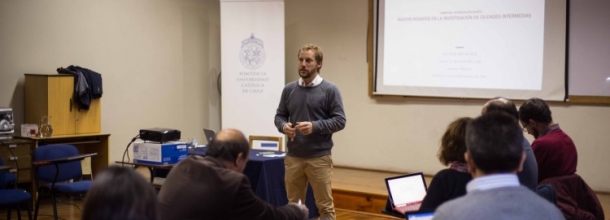 Investigadores de diversas universidades del país analizan los desafíos en torno al estudio de ciudades intermedias