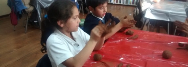 Exhibición itinerante “El museo viaja a los colegios”