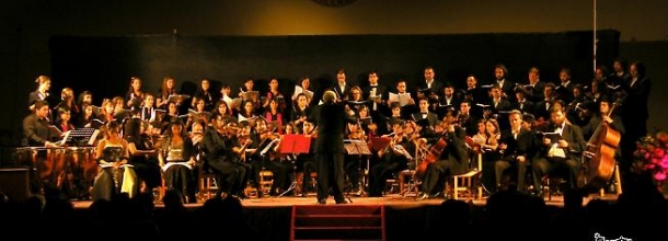 Orquesta dando un concierto